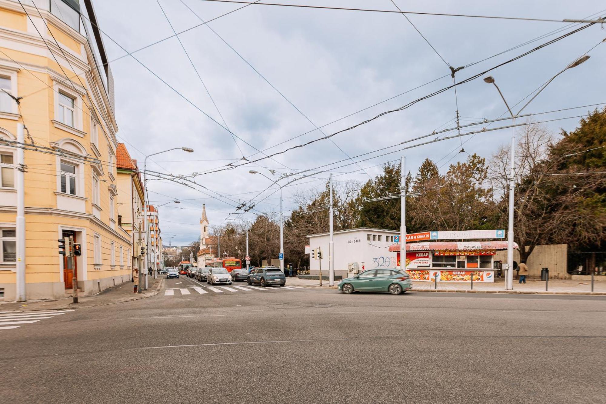 Skau 1 Old Town Family & Business Apartment Free Parking Bratislava Exterior photo
